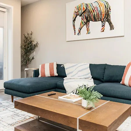 Stylish Cozy Apartment With Pool And Gym In Weho